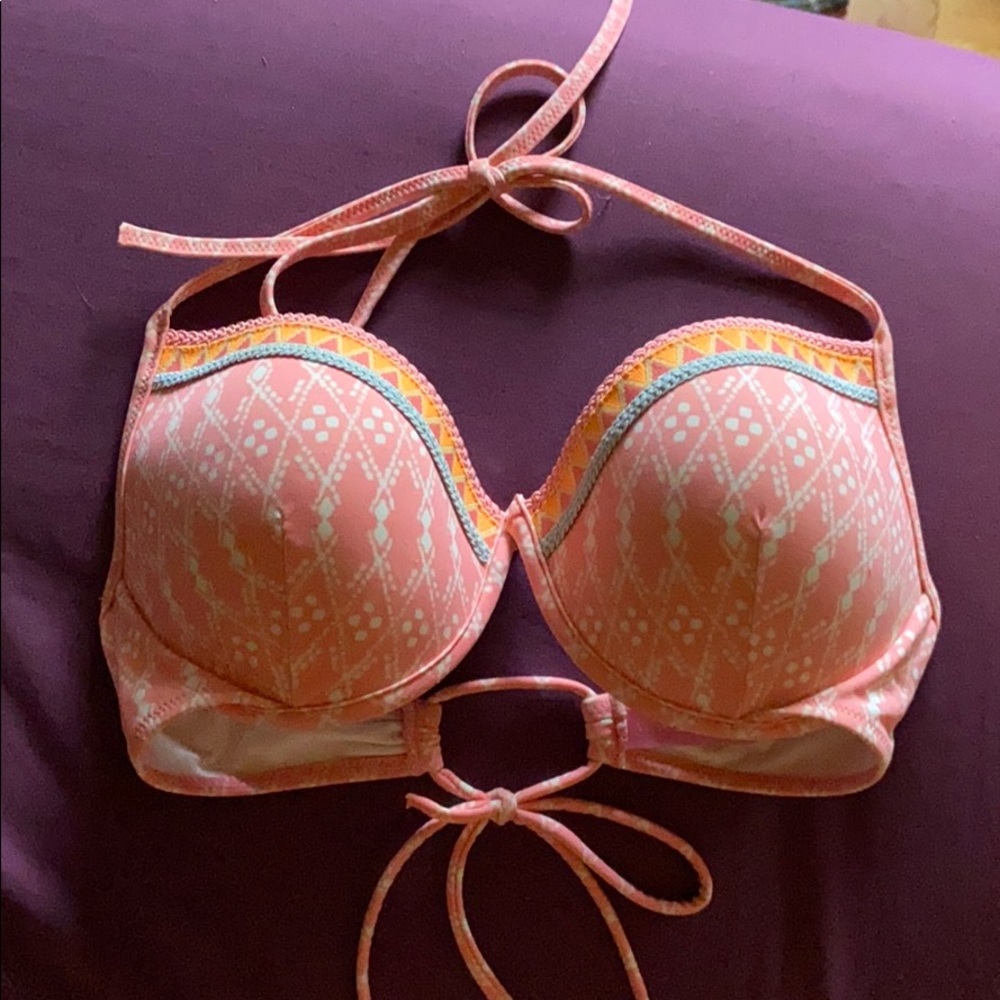 VS bikini top size 34C tribal print